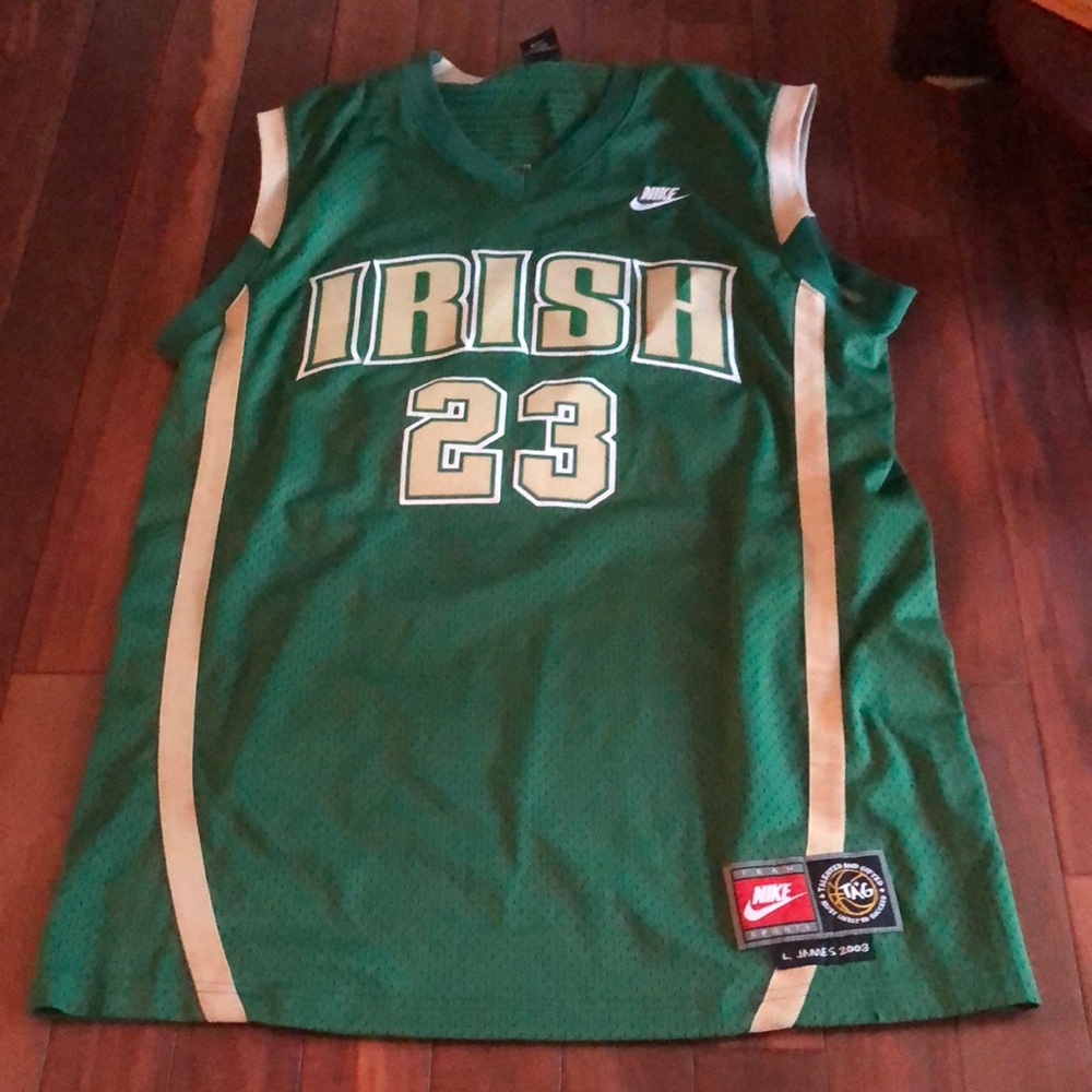 Lebrun James High School Fighting Irish